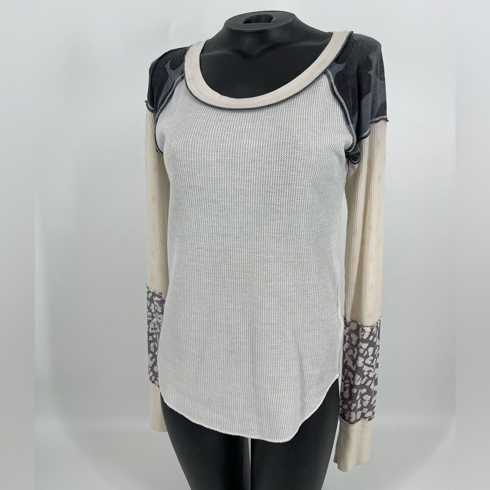 We the Free long sleeve 🌱